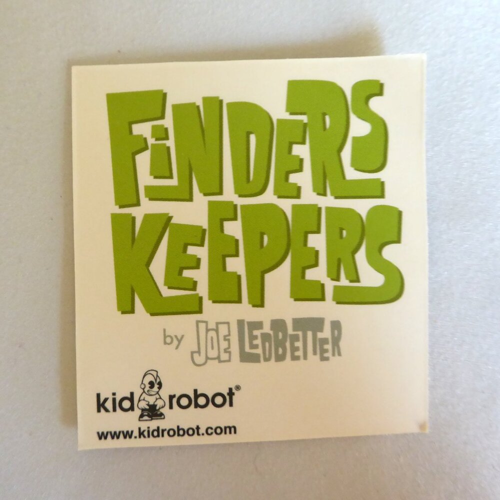 NEW 2007 KIDROBOT FINDERS KEEPERS SHERMIN SQUIRREL 2/20 DESIGNER VINYL FIGURE - Picture 11 of 15
